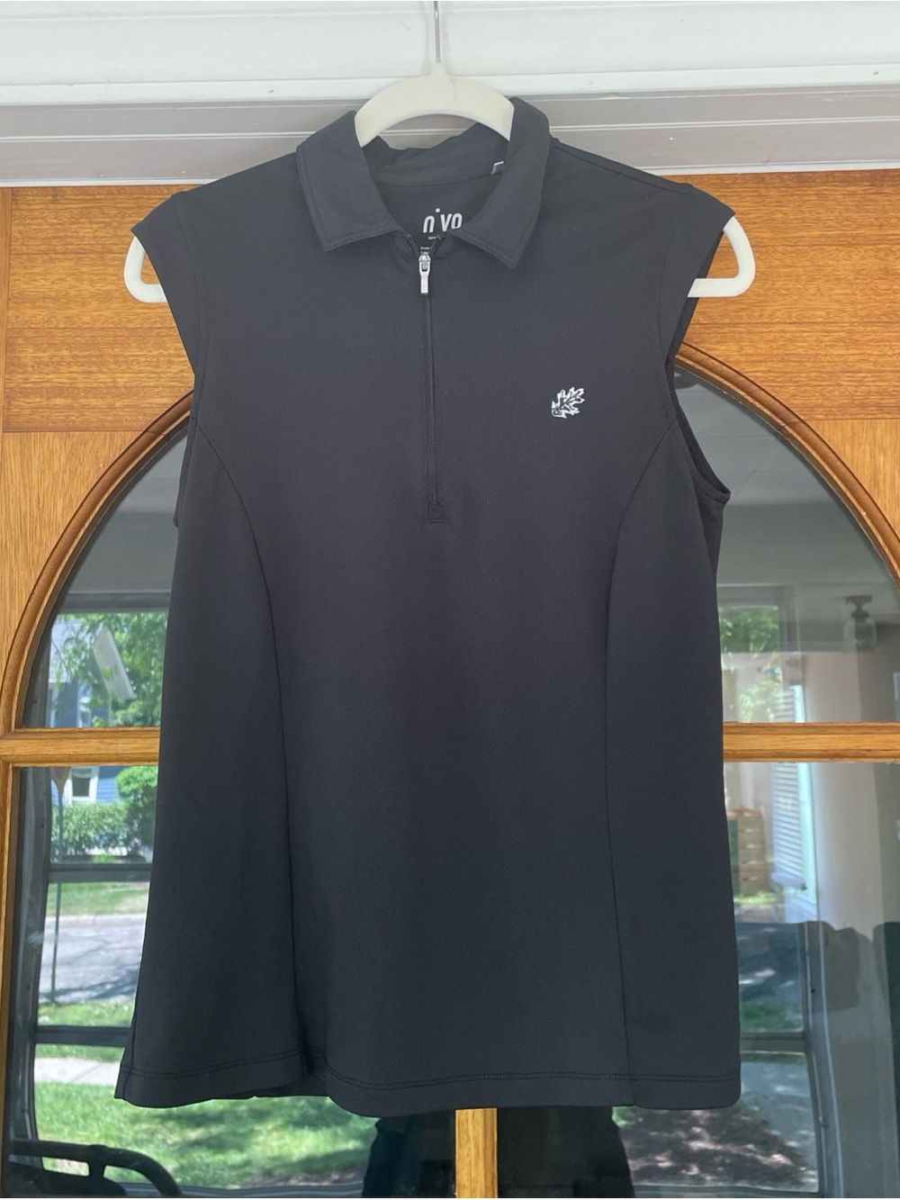 Nivo Women’s Black Golf Shirt Grey Oaks Country Club Logo Size Small
